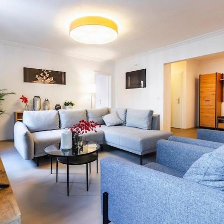 Experience Central Vienna From A Stylish And Modern Apartment Экстерьер фото